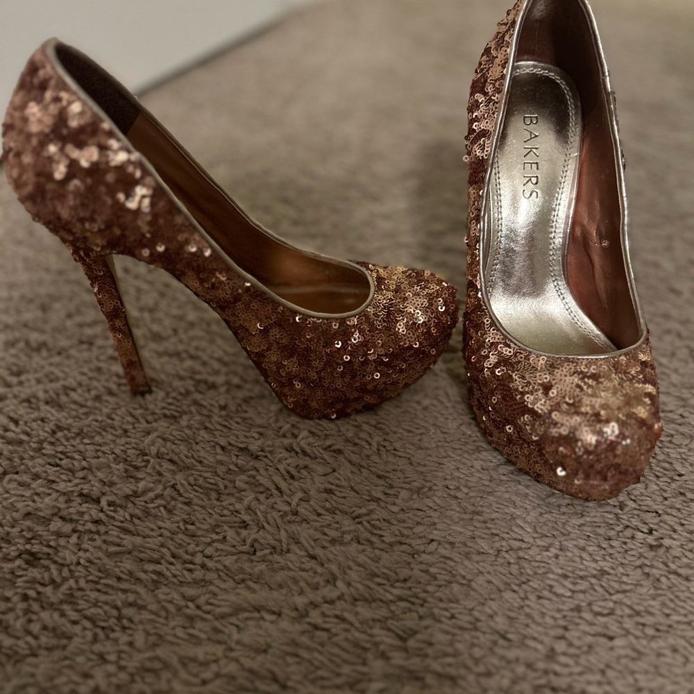 Bakers Women's Glittering Bronze Heels